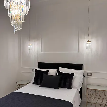 Ferdinando's * Naples